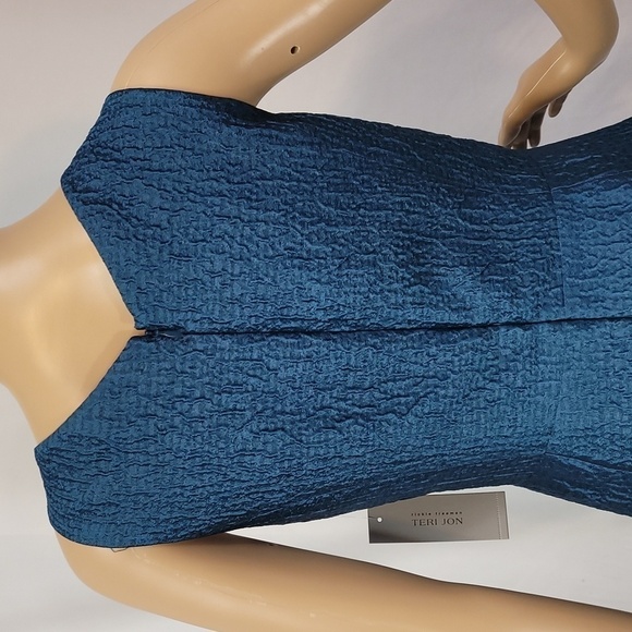 Teri Jon Sleeveless V Neck Cocktail or Holiday Dress - Picture 10 of 17